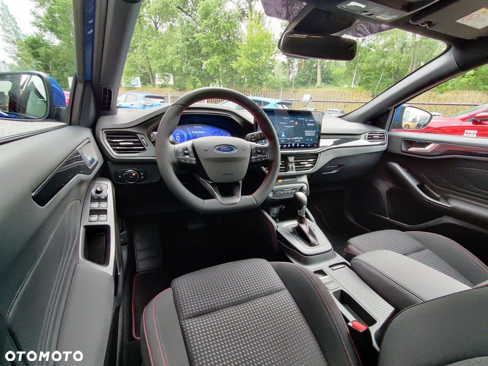 Ford Focus - 13