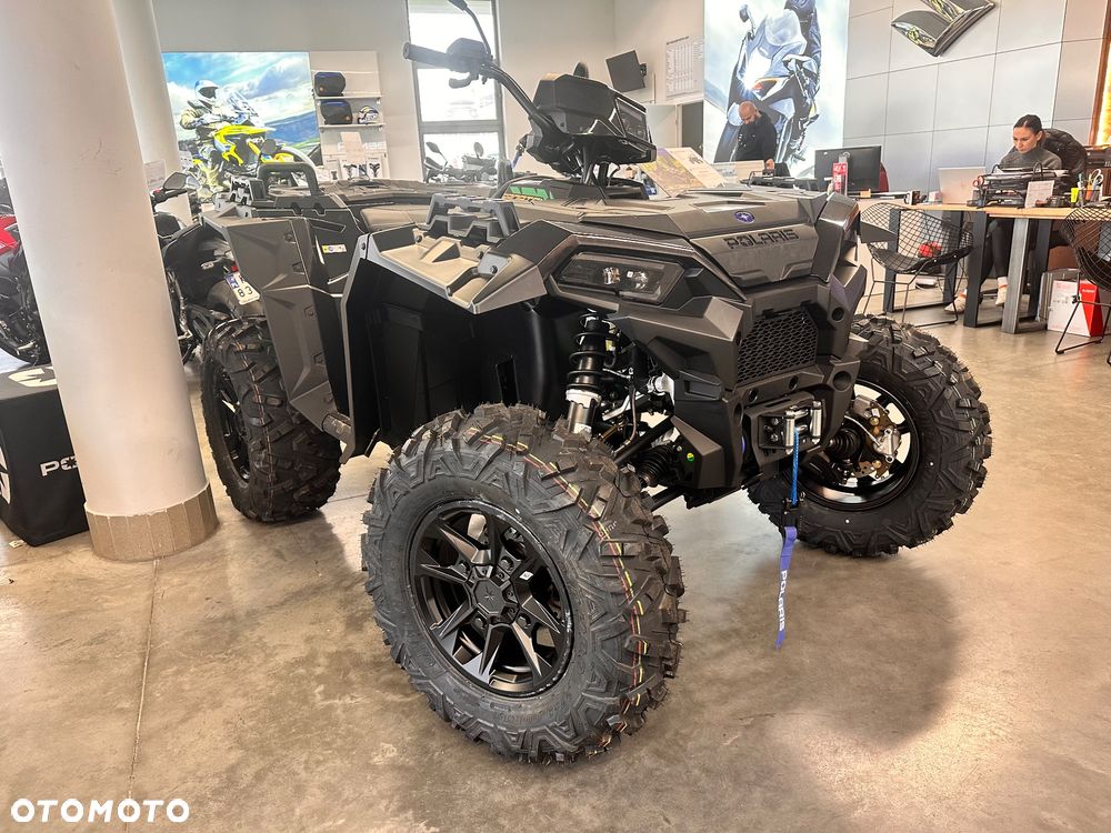 Polaris Sportsman - 4