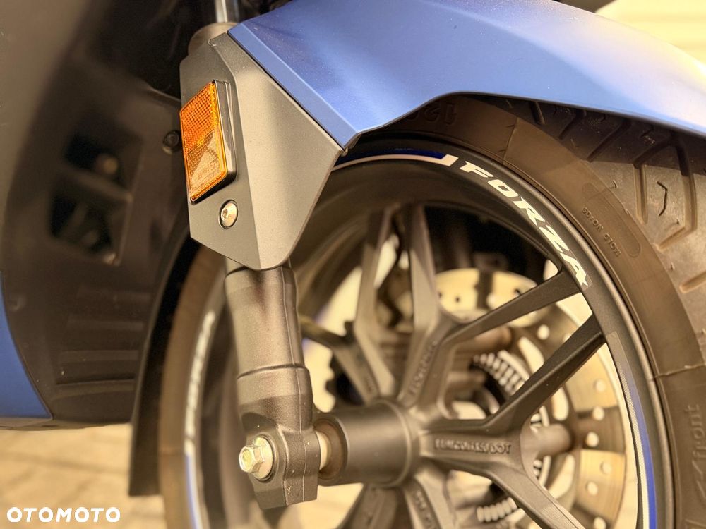 Honda NSS - 11