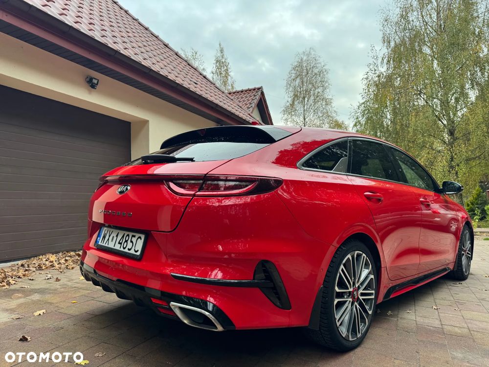 Kia ProCeed 1.6 T-GDI GT DCT - 3