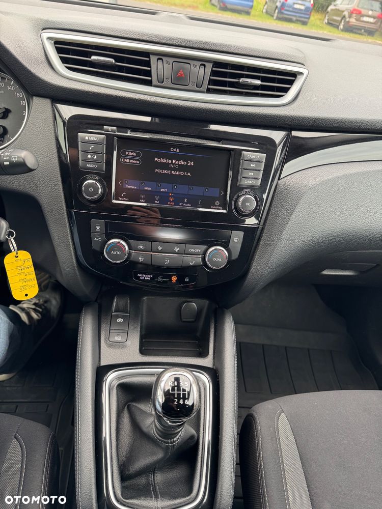 Nissan Qashqai 1.7 dCi N-Connecta - 11