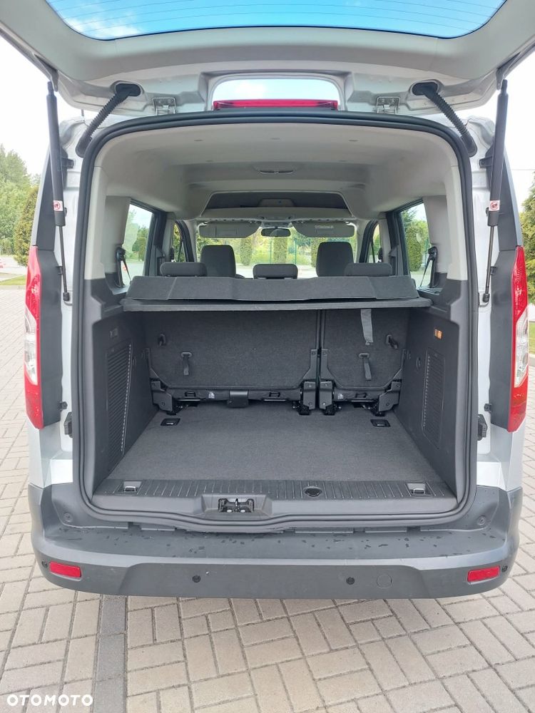 Ford Tourneo Connect - 8