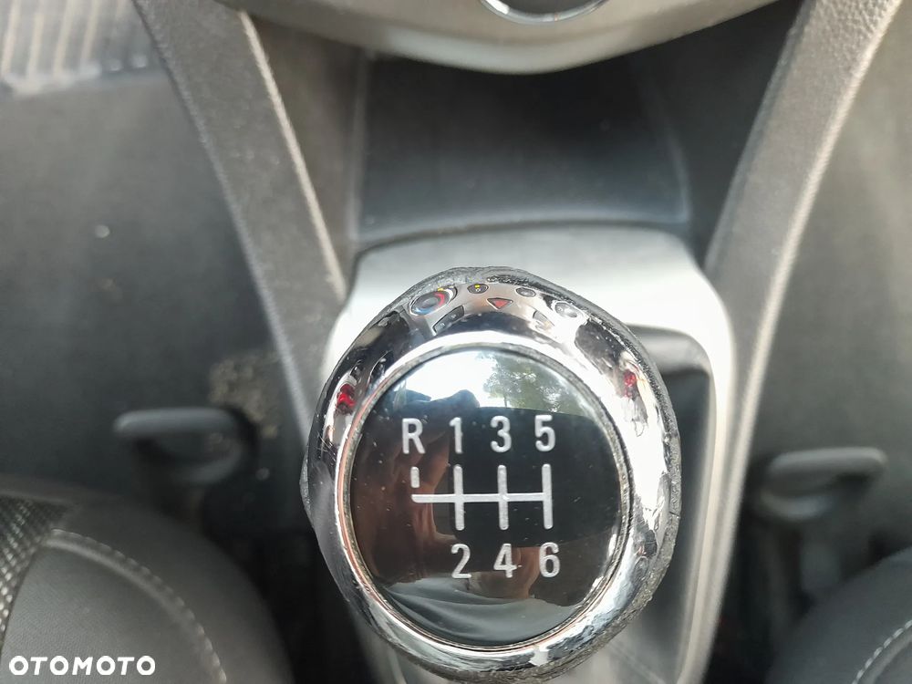 Chevrolet Aveo - 12