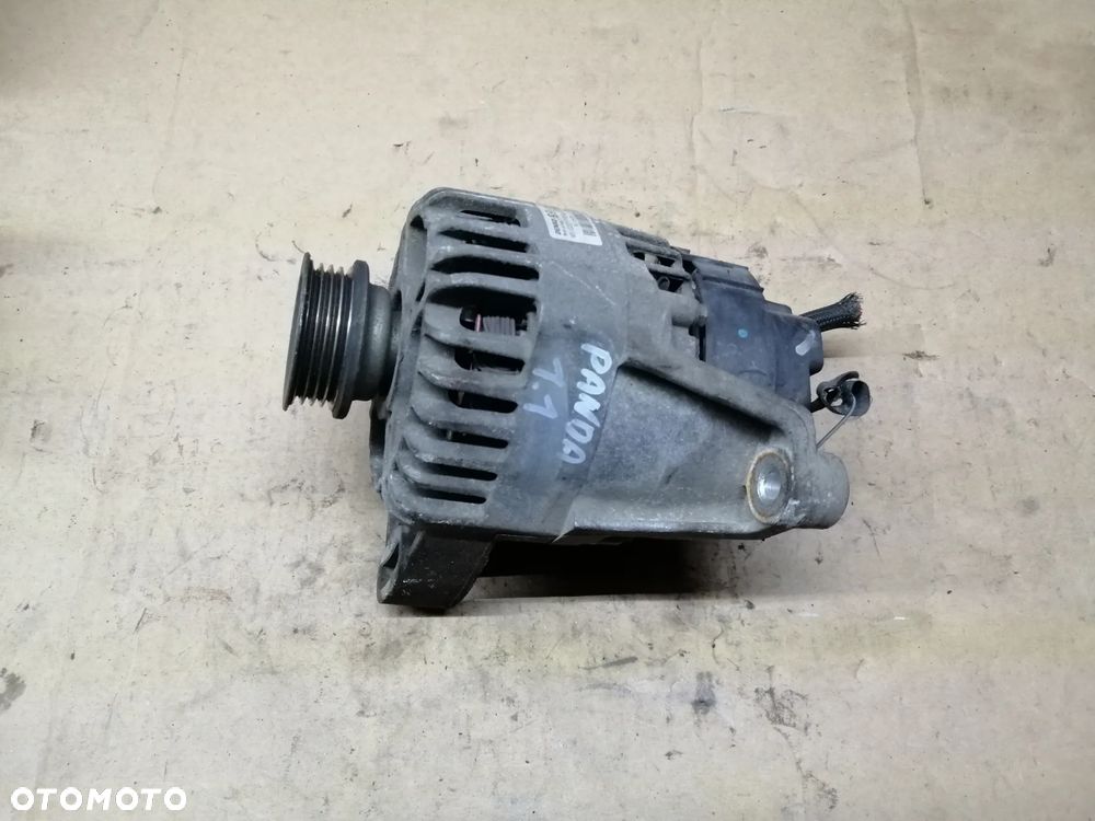 Fiat Panda alternator Denso 70A 51859042 - 1
