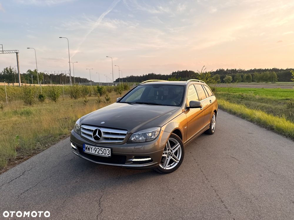 Mercedes-Benz Klasa C 220 CDI DPF Automatik BlueEFFICIENCY - 13