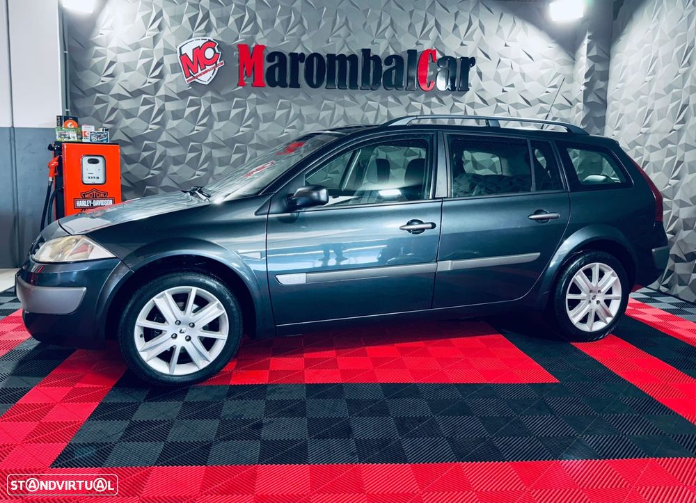 Renault Mégane Break 1.5 dCi Dynamique - 1