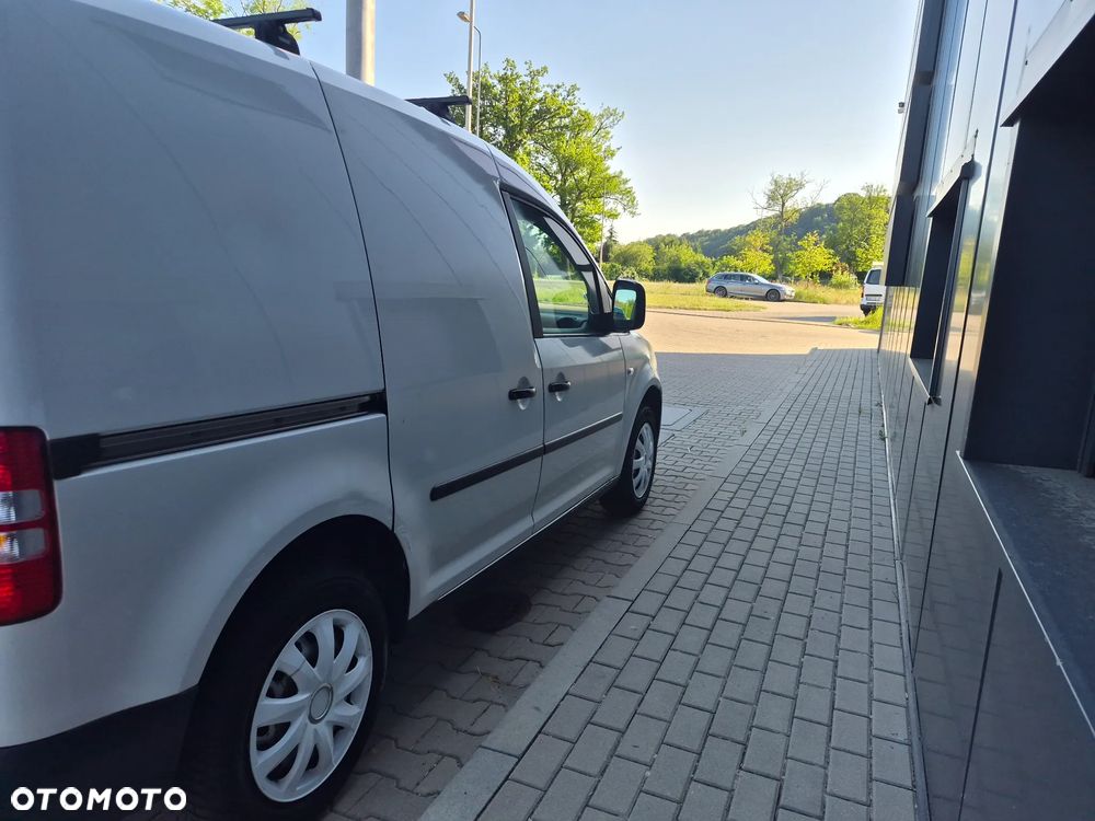 Volkswagen Caddy - 4