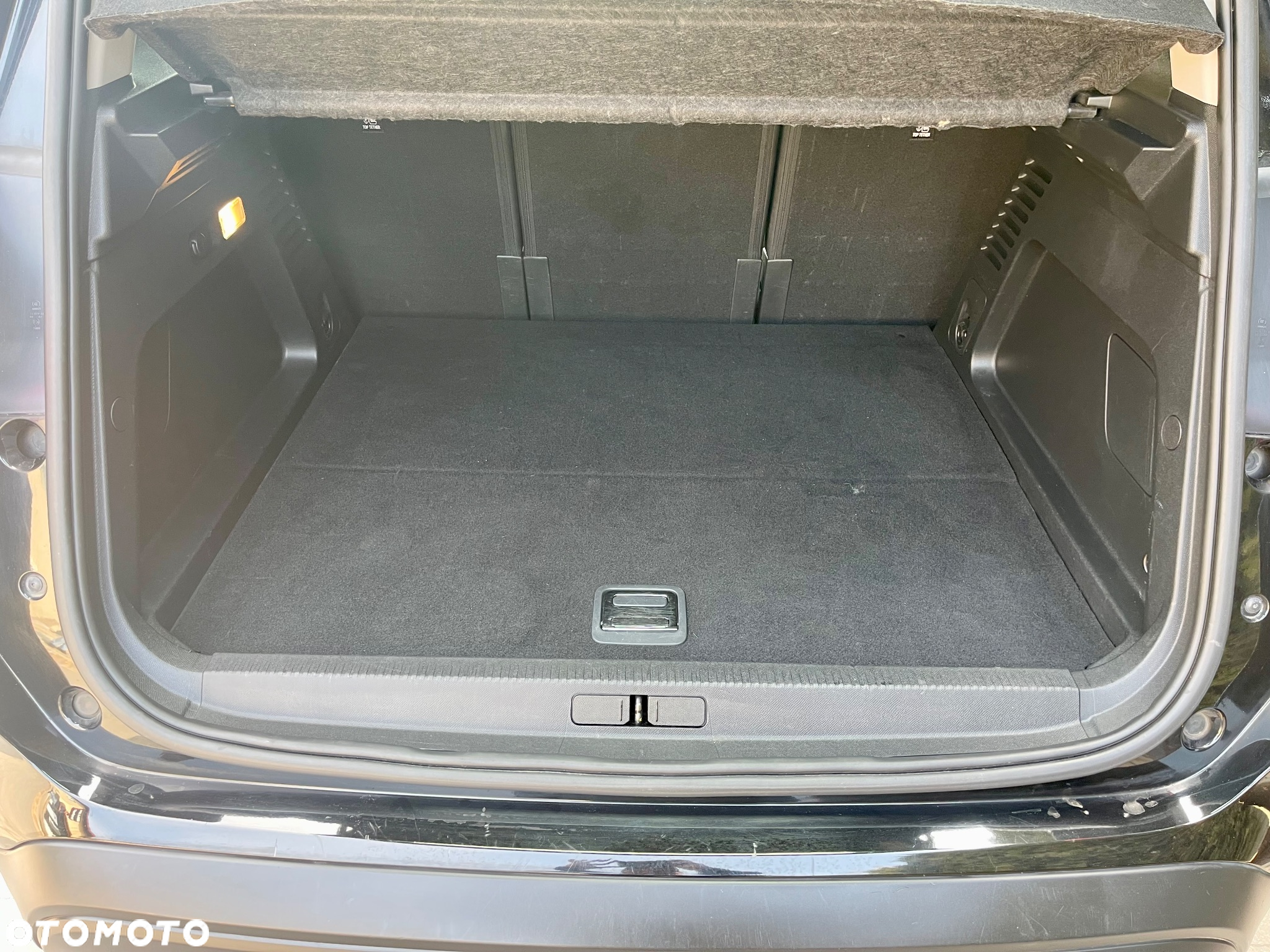Citroën C5 Aircross Hybrid 225 e-EAT8 FEEL PACK - 33