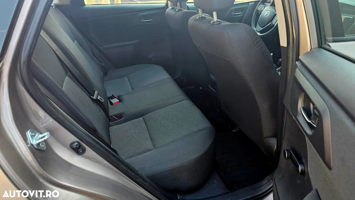 Toyota Auris 1.3 Dual VVT-i Luna - 10