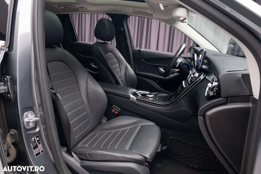 Mercedes-Benz GLC 250 d 4MATIC 9G-TRONIC AMG Line - 38