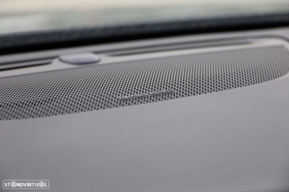 Volvo V90 2.0 T6 PHEV Plus Bright AWD - 29