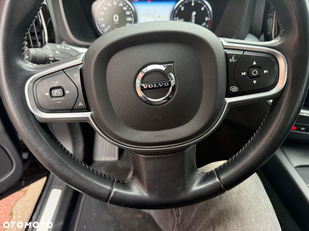 Volvo XC 60 - 23