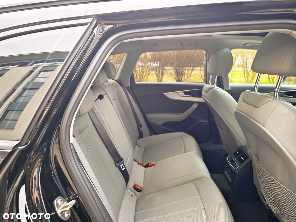 Audi A4 Avant 2.0 TDI S tronic - 15