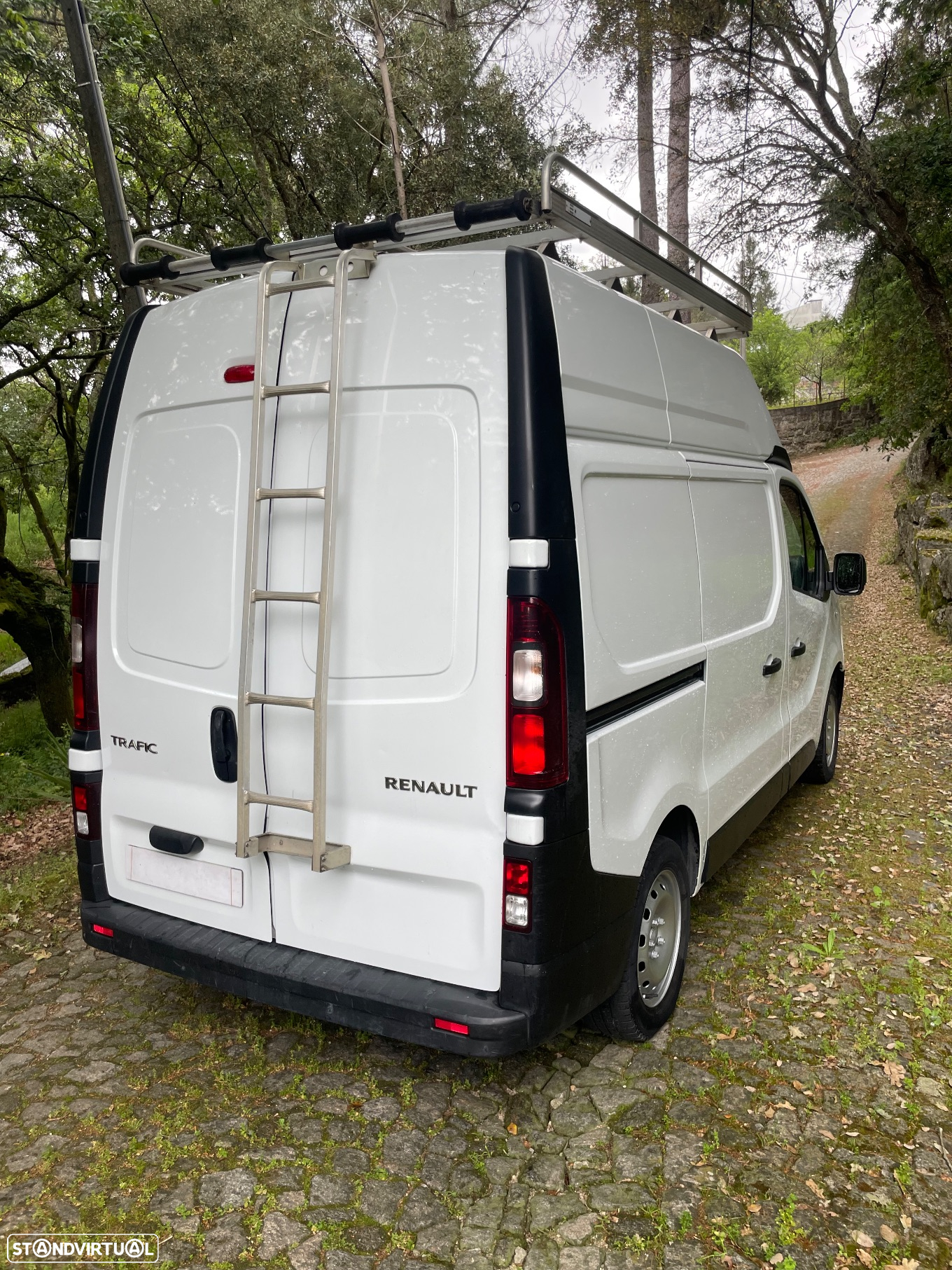 Renault Tráfic TETO ALTO 1.6 dci - 10