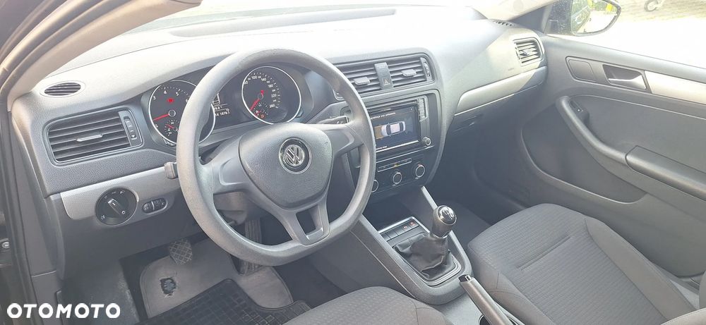 Volkswagen Jetta 1.2 TSI BMT Comfortline - 9