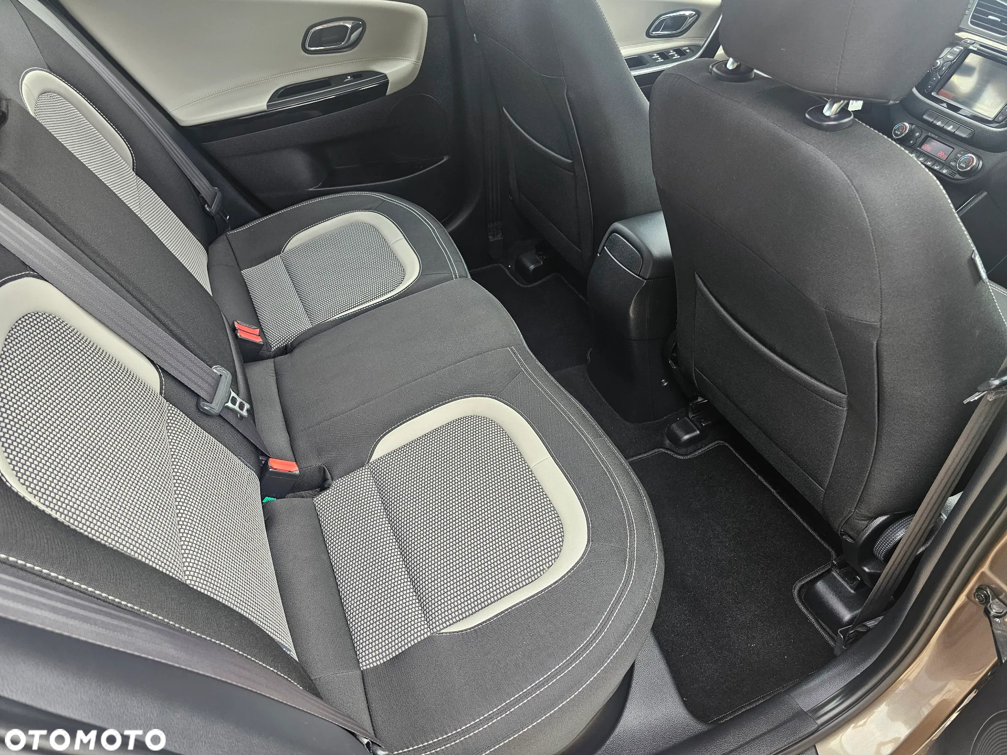 Kia Ceed Cee'd 1.6 GDI XL - 13