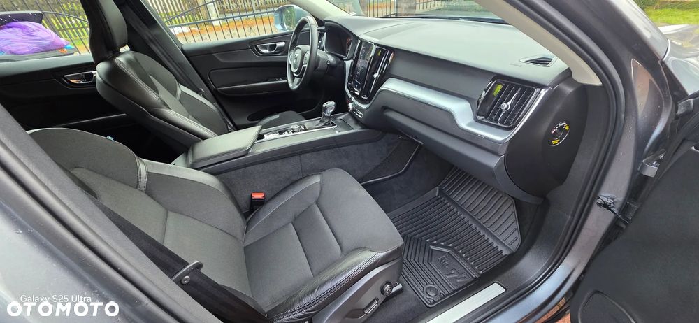 Volvo XC 60 D4 Geartronic Momentum Pro - 16