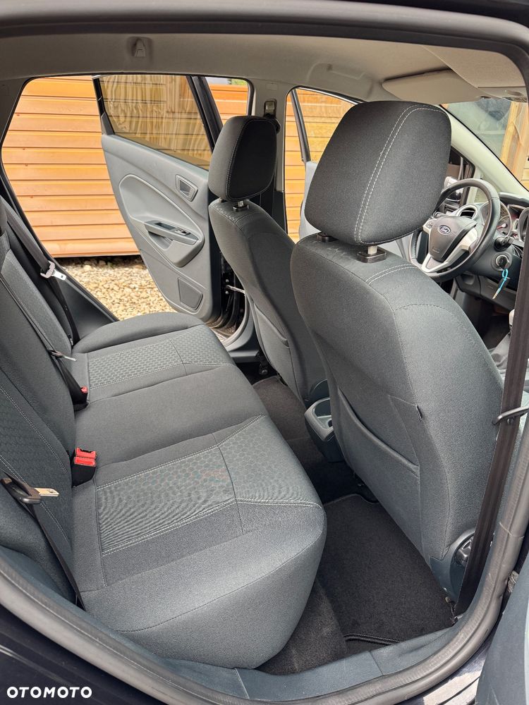 Ford Fiesta 1.6 Titanium EU5 - 16