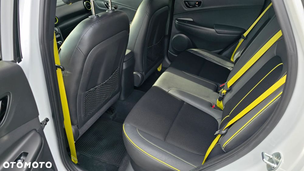 Hyundai Kona 1.6 T-GDI Premium 4WD DCT - 11