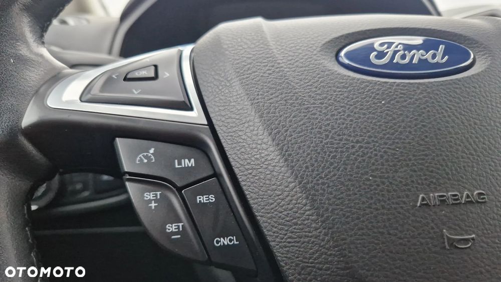 Ford S-Max 2.0 TDCi Titanium PowerShift - 17