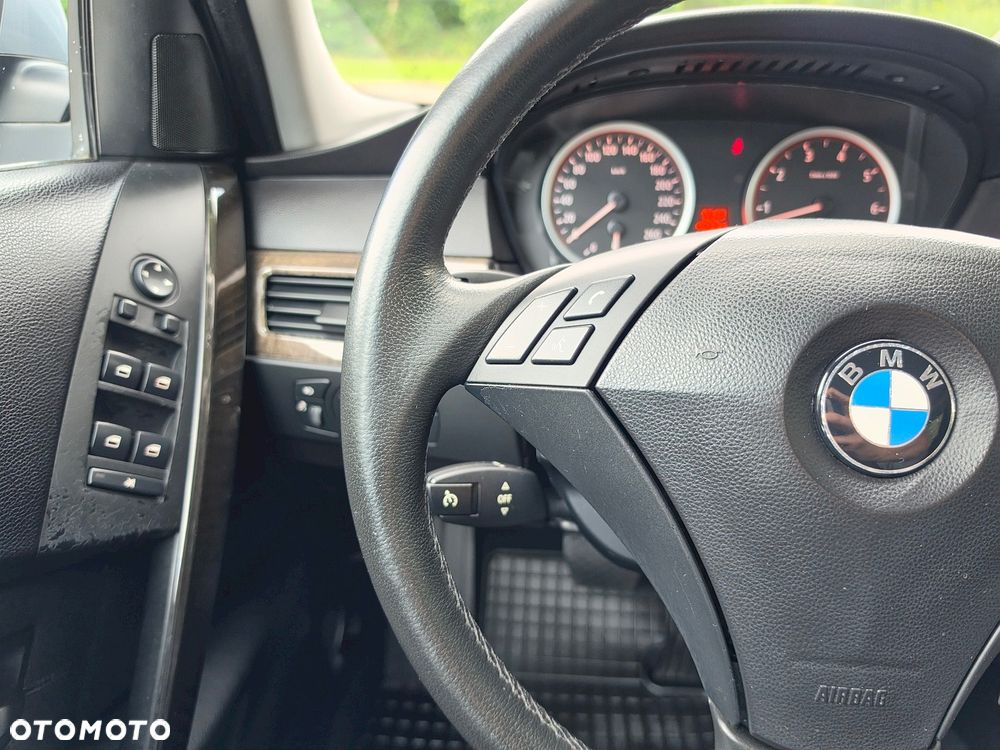 BMW Seria 5 - 27