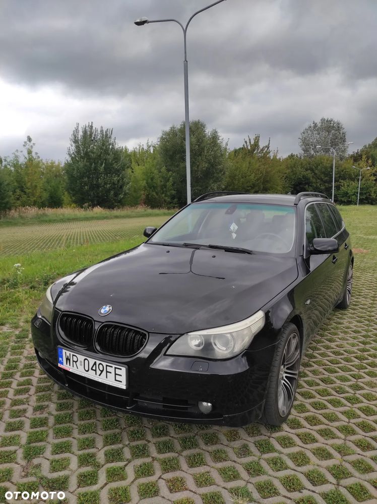 BMW Seria 5 525xi - 3