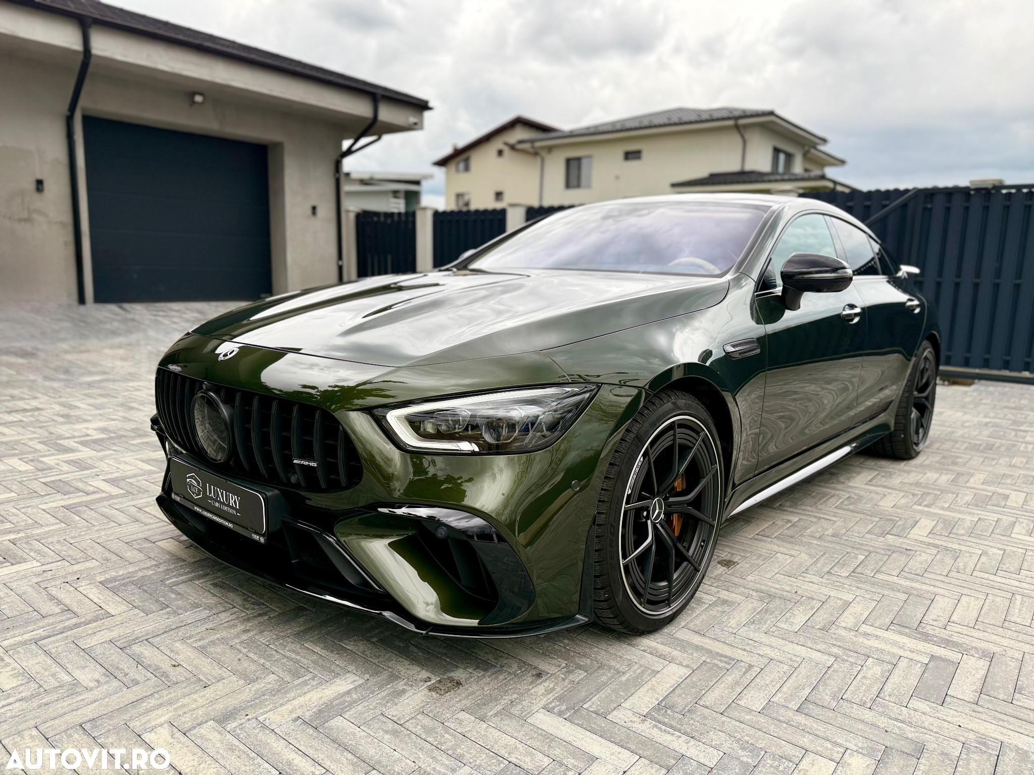 Mercedes-Benz AMG GT - 2