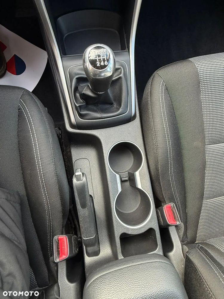 Hyundai i30 - 18
