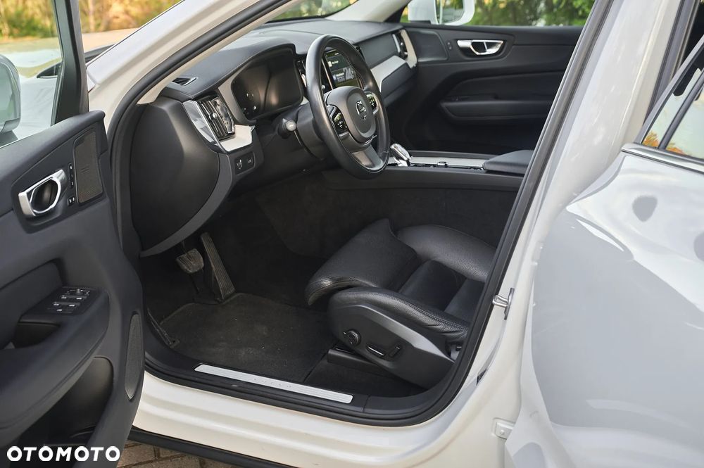Volvo XC 60 B4 D AWD Inscription - 21