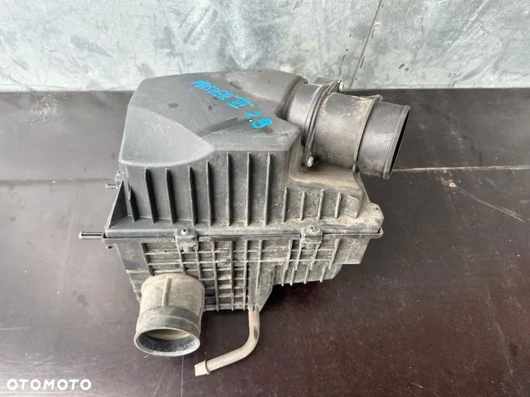 Obudowa Filtra Powietrza Przepływomierz Movano B NV400 Master III 2.3 DCI 2018r 8200824914 - 1