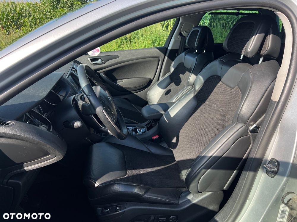 Citroën C5 2.0 HDi Exclusive Equilibre Navi - 10