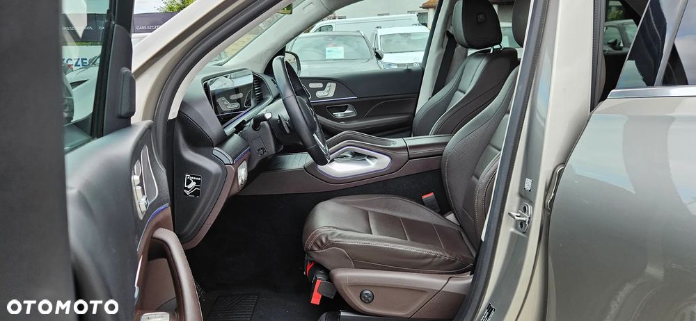 Mercedes-Benz GLE - 22