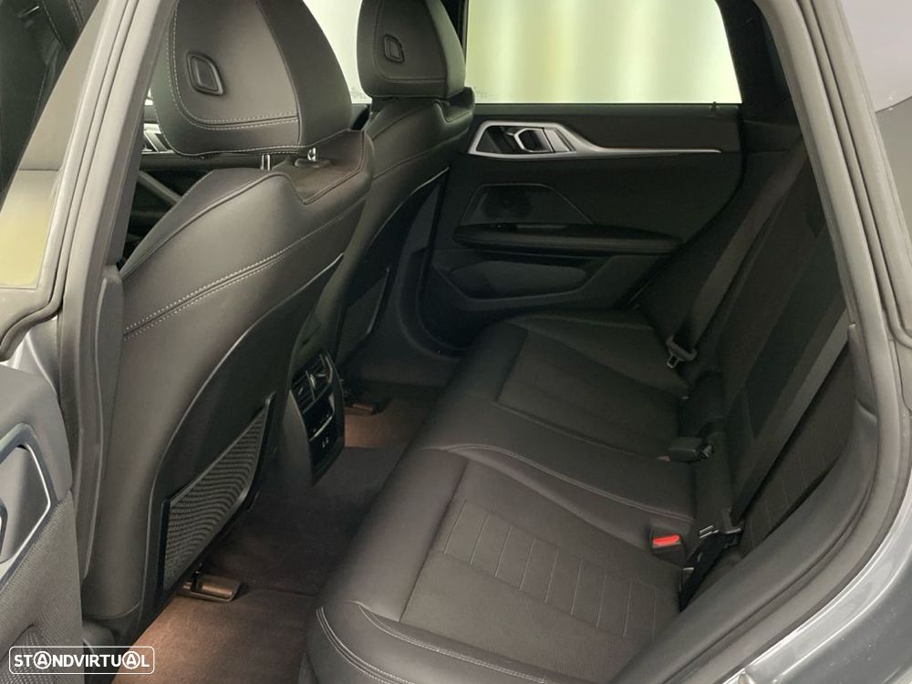 BMW i4 eDrive40 - 12