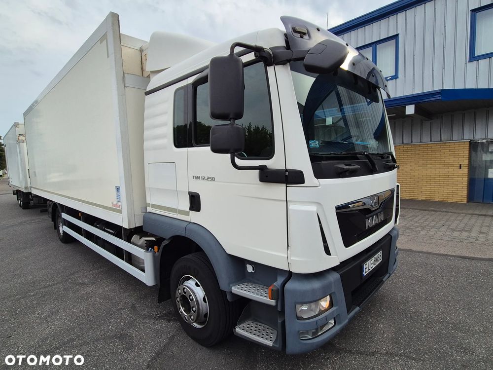 MAN TGM - 25