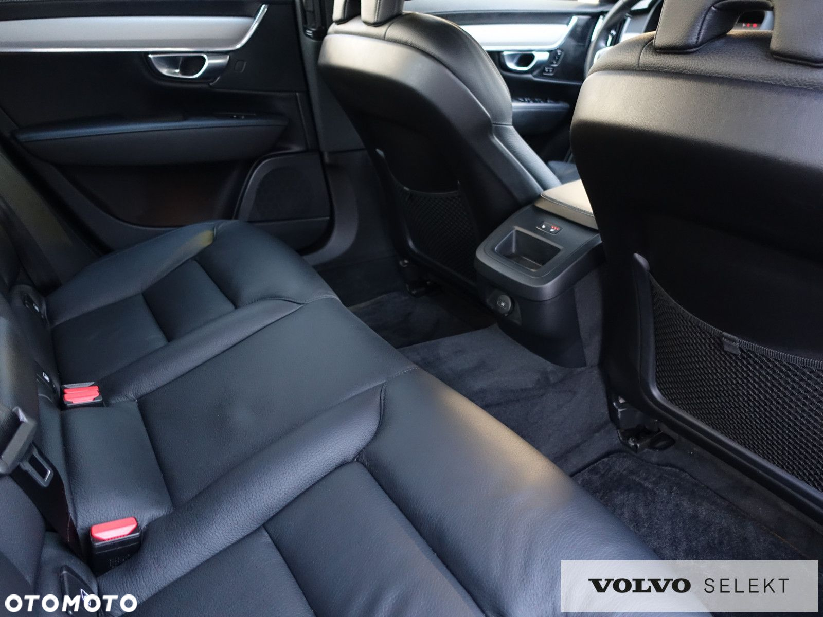 Volvo S90 - 29