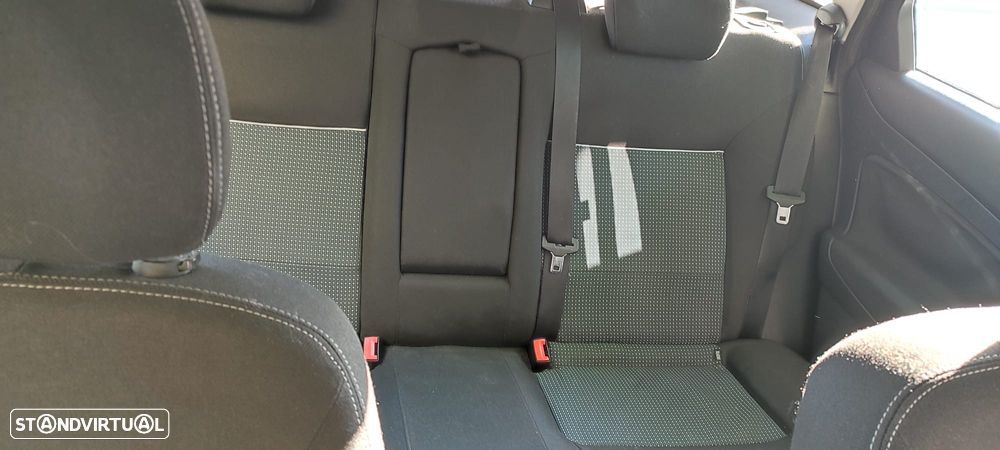 Ford Mondeo SW 1.8 TDCi ECOnetic - 23