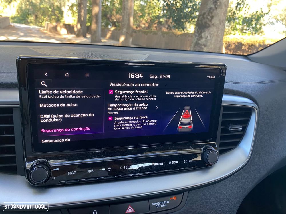 Kia XCeed 1.0 T-GDi Dynamic - 26