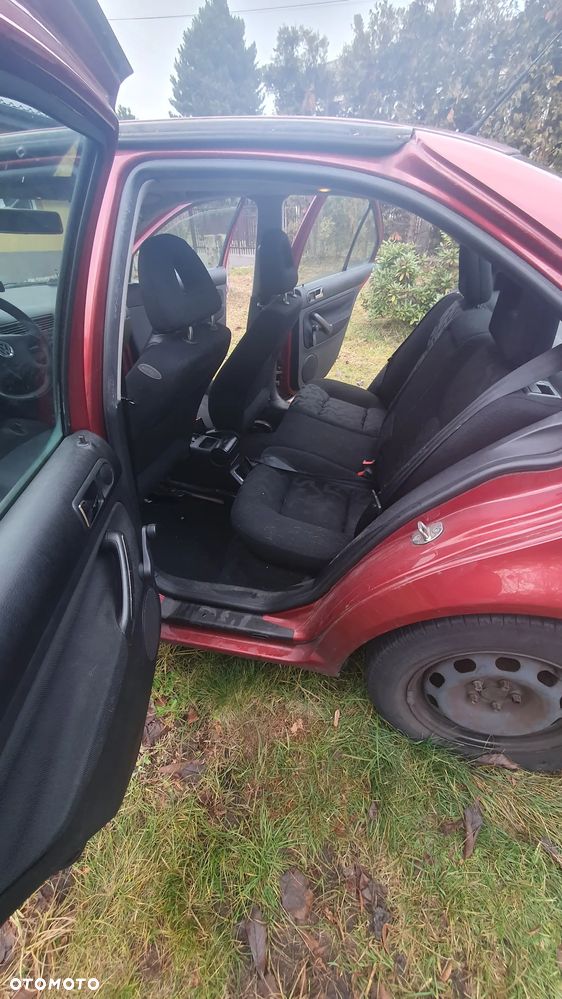 Volkswagen Bora 1.9 TDI - 1