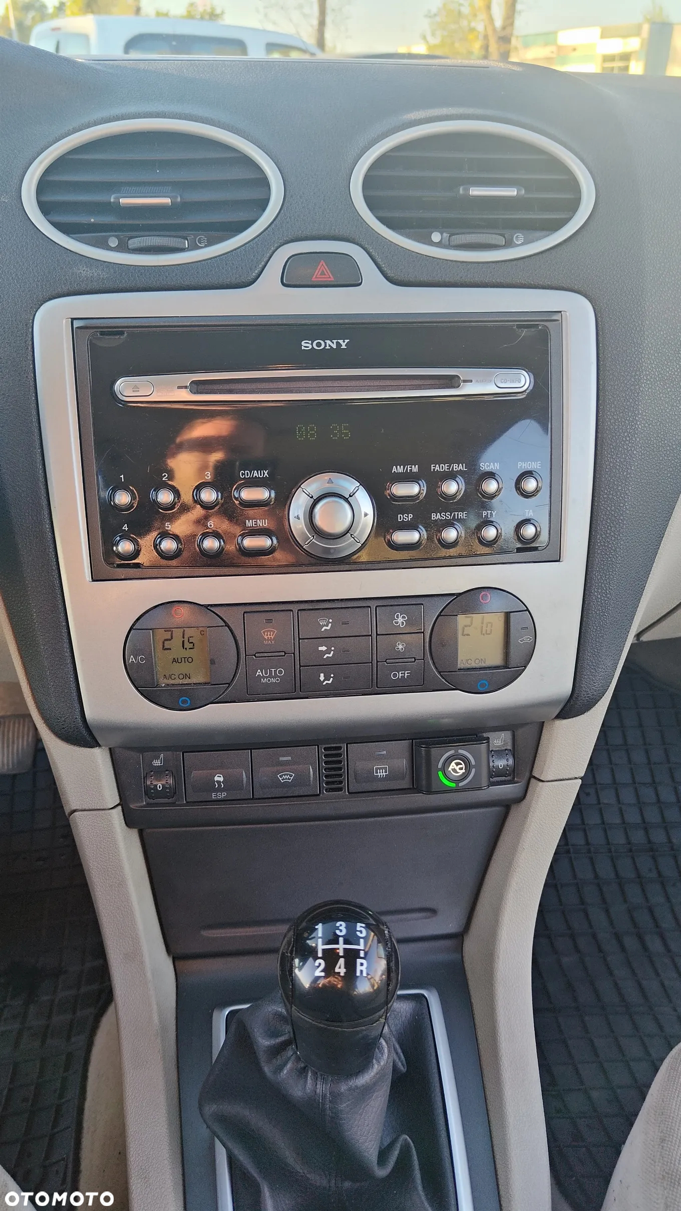 Ford Focus 1.6 Ti-VCT Ghia - 14