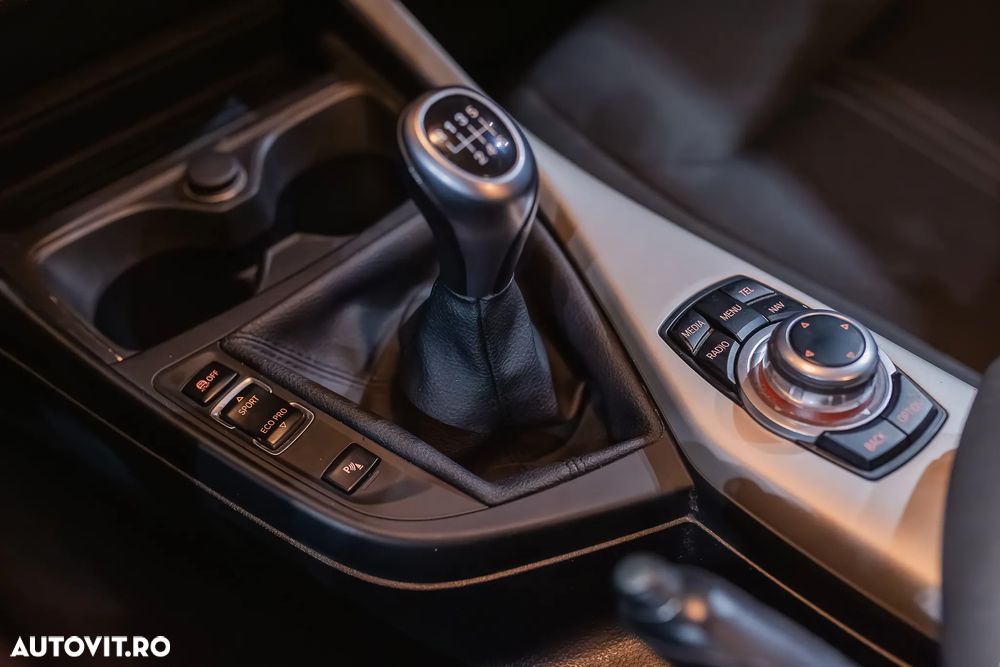 BMW Seria 1 116d - 7