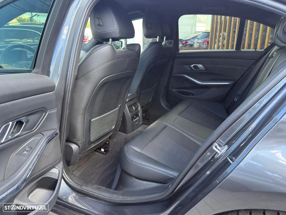 BMW 320 e Line Sport Auto - 18