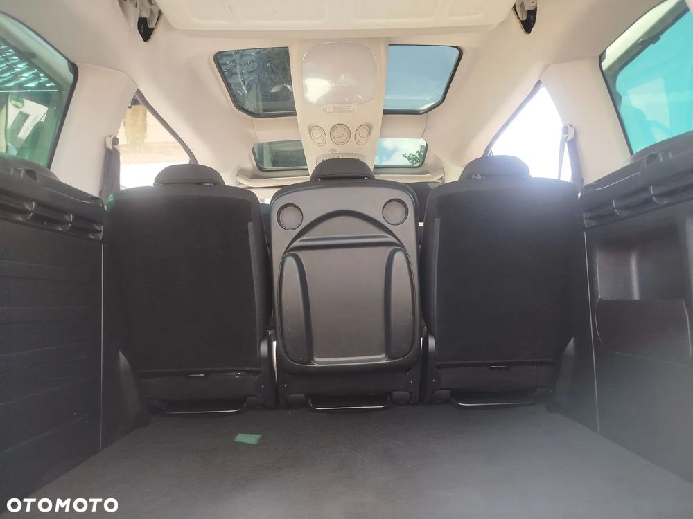 Peugeot Partner 1.6 Outdoor - 9
