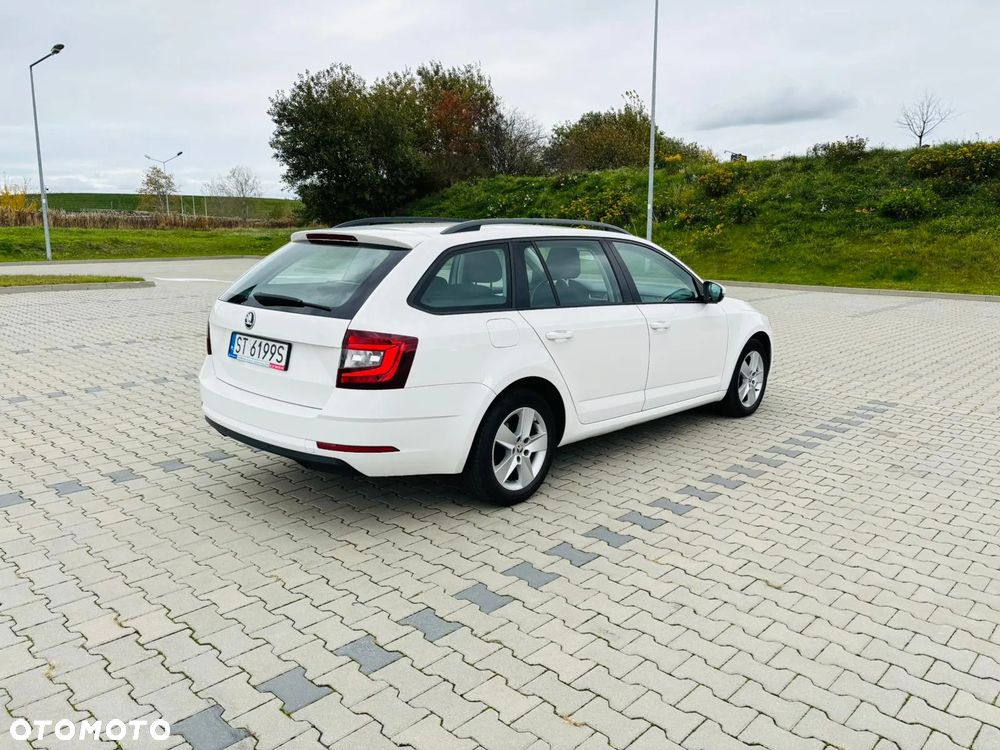 Skoda Octavia 1.6 TDI Ambition - 3