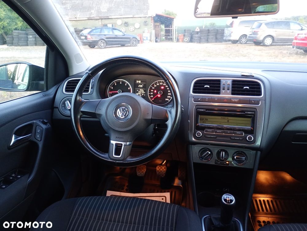 Volkswagen Polo - 7