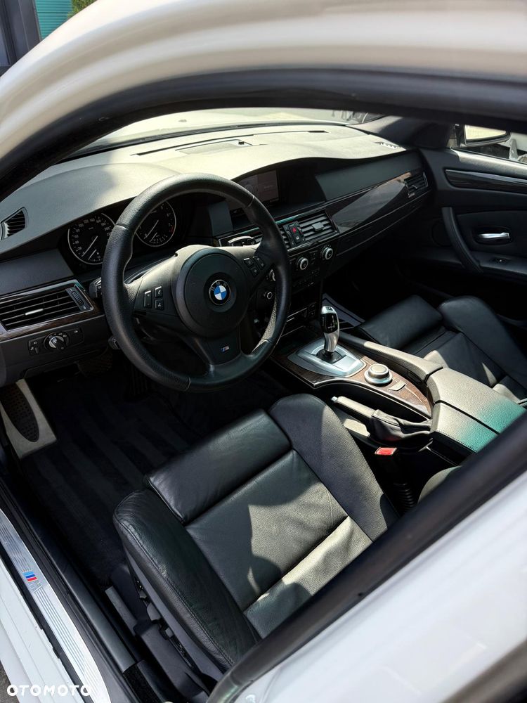 BMW Seria 5 - 8