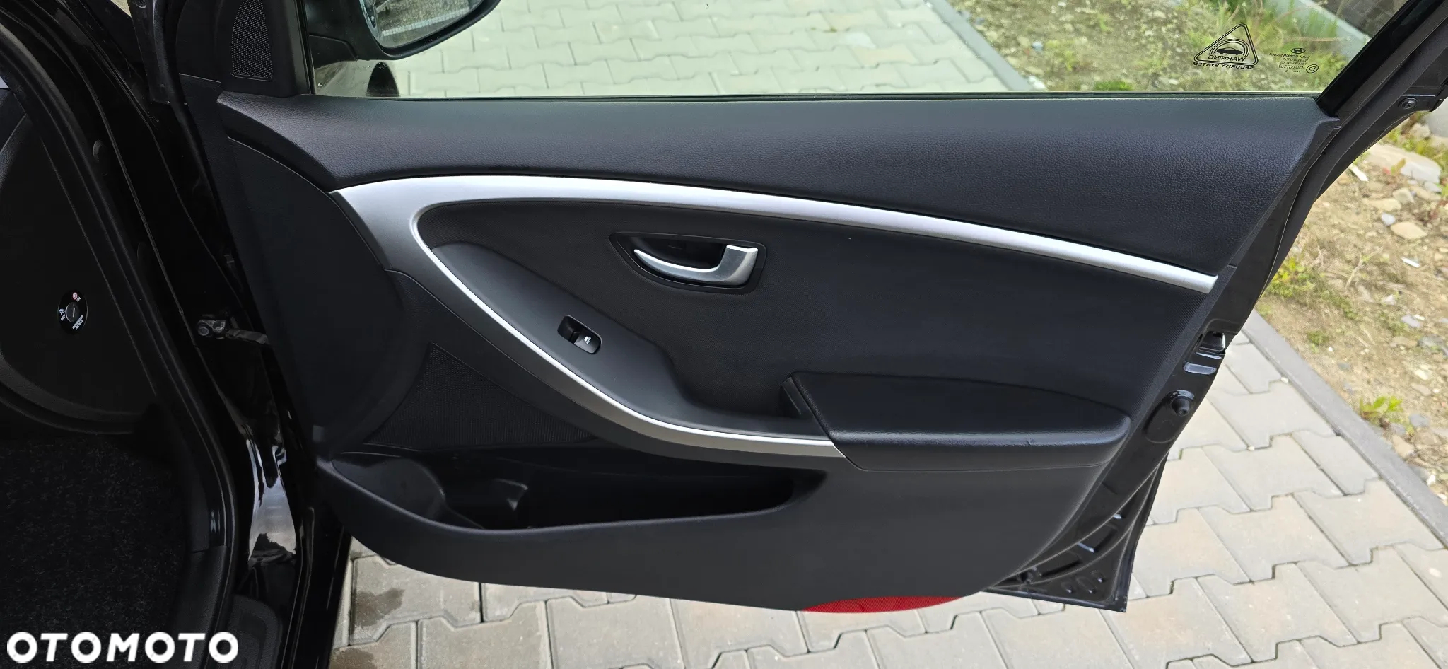 Hyundai i30 blue 1.6 CRDi Trend - 28