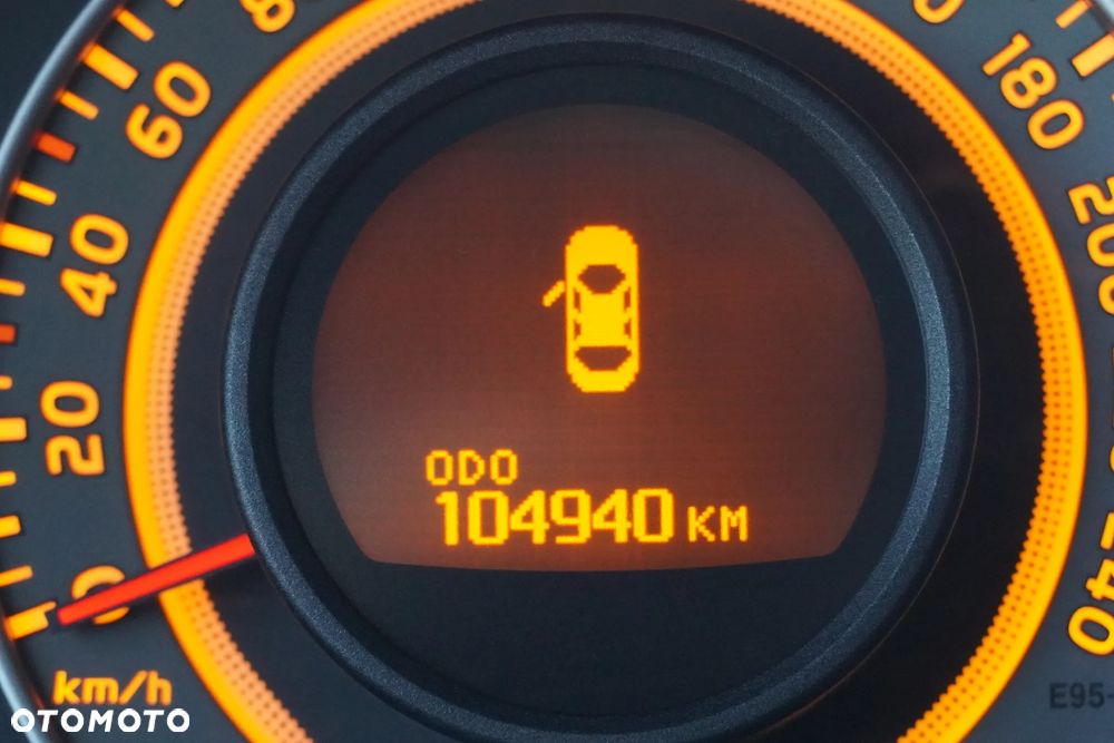 Toyota Auris 1.6 VVT-i Premium MM - 31