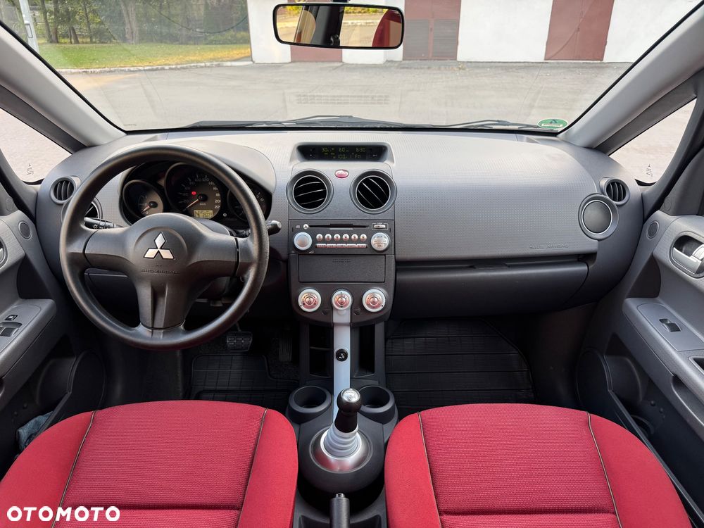 Mitsubishi Colt 1.5 Automatik Instyle - 28
