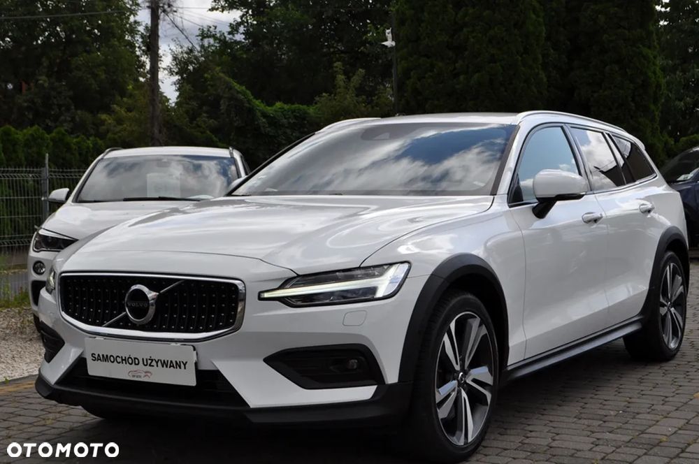 Volvo V60 Cross Country Pro T5 AWD - 5