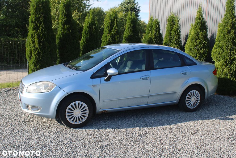 Fiat Linea 1.4 Active - 11